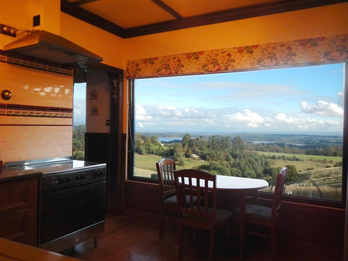 A Cottage With A View At Tudor Ridge Kallista Room photo